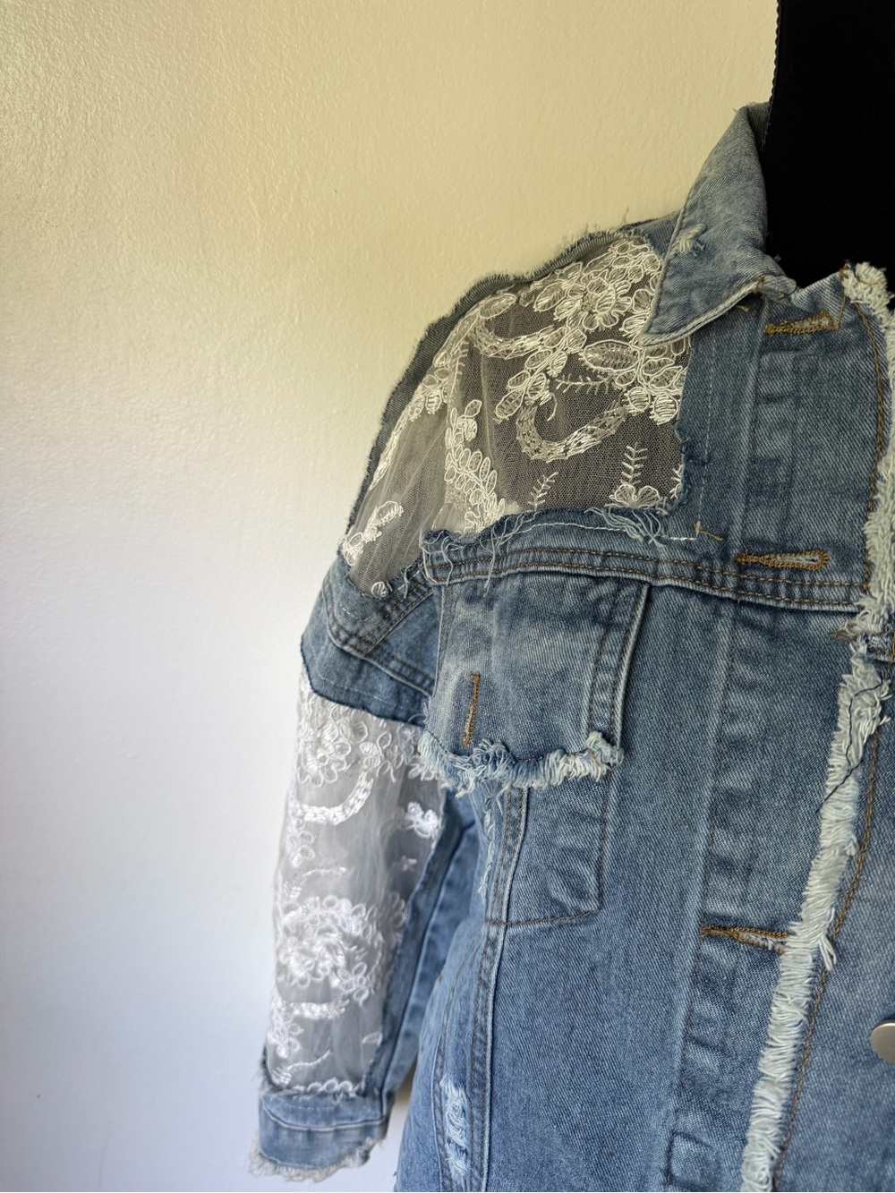 Lace Panel Distressed Light Wash Denim Jacket - Picture 5 of 11